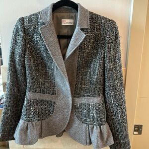 Beautiful Valentino peplum tweed blazer, size 40, fits size 2-4